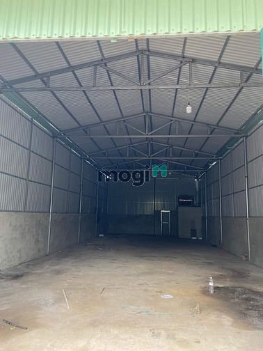 Hình ảnh Kho 150m2 sẵn điện 3pha đường Khánh An gần PNX