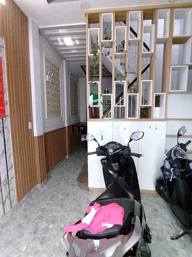Hình ảnh NGỘP hẻm 16 Bùi Văn Ba, Tân Thuận Đông Quận 7 - 27m2