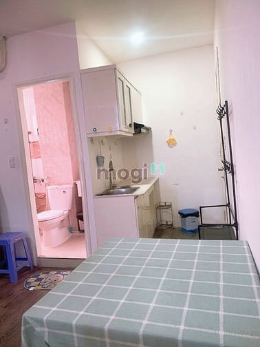 Hình ảnh Mb6623 nạp rút nhanh chóng studio cửa sổ lớn gần chợ Tân Định quận 1