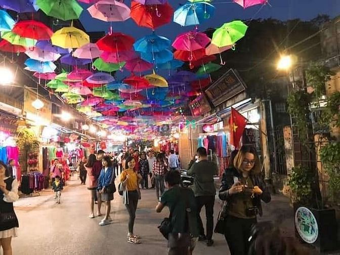 Hình ảnh Bán nhà mặt Phố Lụa - Vạn Phúc 300m2 MT 18m