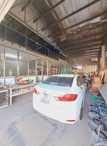 Hình ảnh Xưởng Kinh doanh 2000M2 - Thổ 1.100M2 - Kho Container - Khu Bình Thành