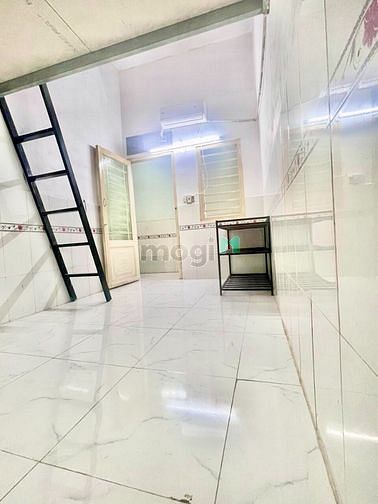 Hình ảnh CHDV 20m2 Lê Văn Quới siêu thoáng mát.
