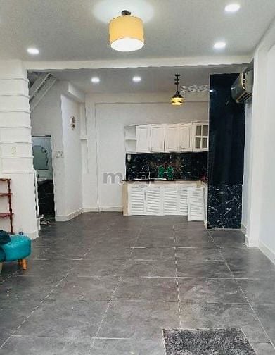 Hình ảnh SIÊU HOT, Chỉ hơn 4 tỷ có căn 40m2 1T1L, Nơ Trang Long, BT.