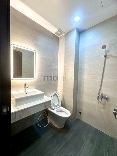 Hình ảnh Mb6623 nạp rút nhanh chóng studio, full nội thất , cửa sổ lớn thoáng, gần tòa viettel Q10