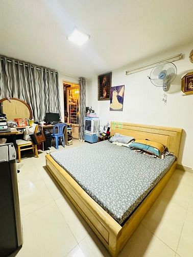 Hình ảnh BÁn nhà 2 tầng, Quận 10 giá 6 ty1