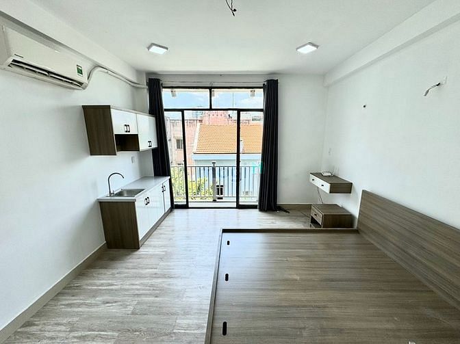 Hình ảnh Căn Hộ Mới BanCong View Thoáng Đẹp Đầy Đủ Nội Thất Trống Sẵn