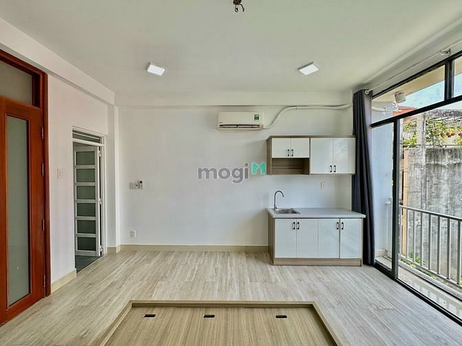 Hình ảnh Căn Hộ Mới BanCong View Thoáng Đẹp Đầy Đủ Nội Thất Trống Sẵn