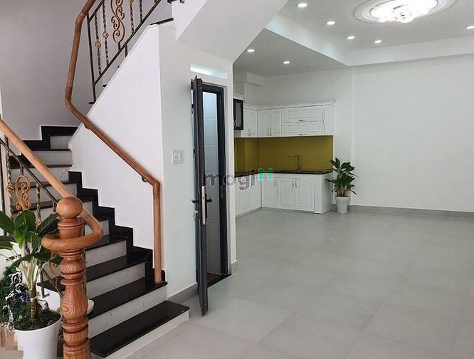 Hình ảnh Cho thuê nhà MT 230A Phan Văn Trị P.11 Q.Bình Thạnh