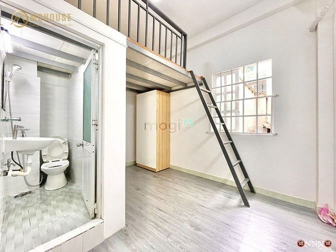Hình ảnh Duplex Khu Ẩm Thực Vạn Kiếp_Cửa Sổ Lớn_Full Nội Thất