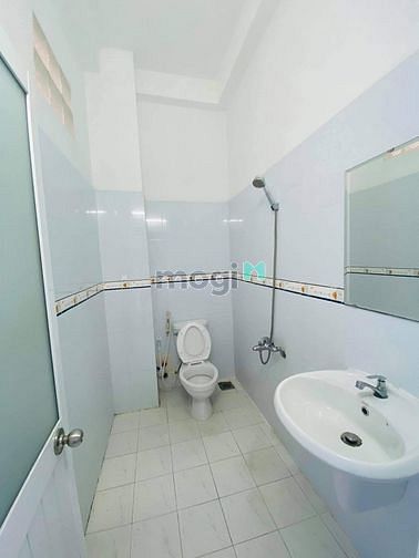 Hình ảnh Mb6623 nạp rút nhanh chóng full nội thất gần sân bay TSN