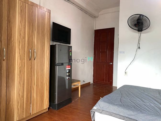 Hình ảnh Studio Lý Chính Thắng 🎀 cửa sổ/ bancon🎀nhà thang máy