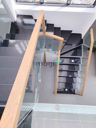 Hình ảnh Cho thuê nhà HXH 1017/2B Lạc Long Quân P11 Q. Tân Bình