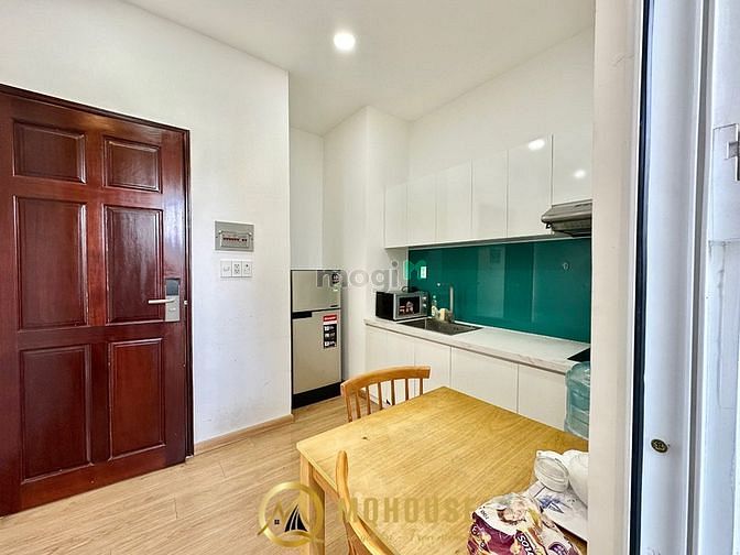 Hình ảnh Cho thuê phòng 35m2 1pn balcon_thang máy gần chợ Tân Định_cvLê Văn Tám