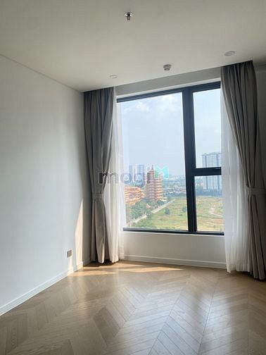 Hình ảnh Lầu Cao View Đẹp Yên Tĩnh – Lumiere 2PN 28tr