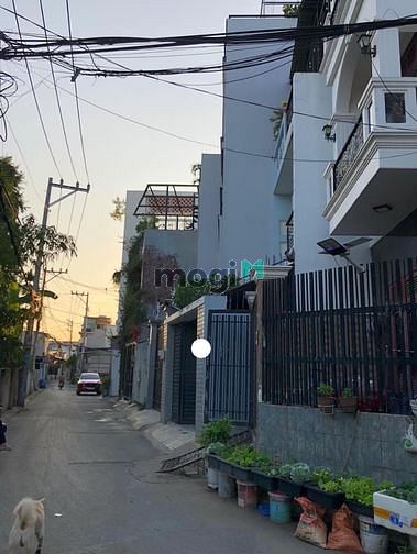 Hình ảnh Chỉ 1 tỷ 6 có nhà 40m2 Thủ Đức SHR