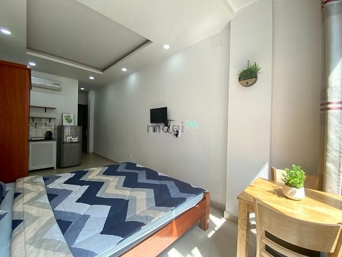 Hình ảnh TẶNG 1,5TR - Phòng Ban công gió lộng, view đẹp, Full nội thất Quận 3