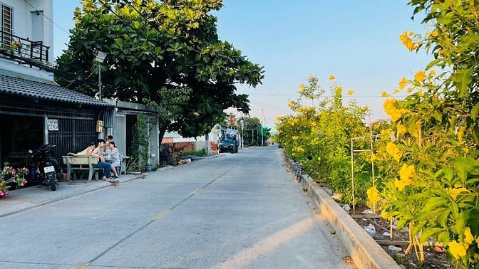 Hình ảnh Đất 56m2 thổ cư sổ riêng Ngã Tư Ga
