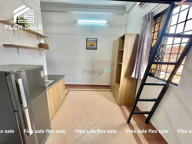 Hình ảnh Duplex Cửa Sổ Trời Giá Tốt Gần Ngã 4 Lê Quang Định