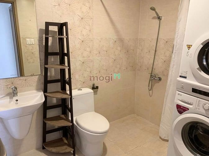 Hình ảnh • Rivera Park Q10  • Diện tích: 62m2  • Kết cấu: 2 PN, 2WC.  2ty370
