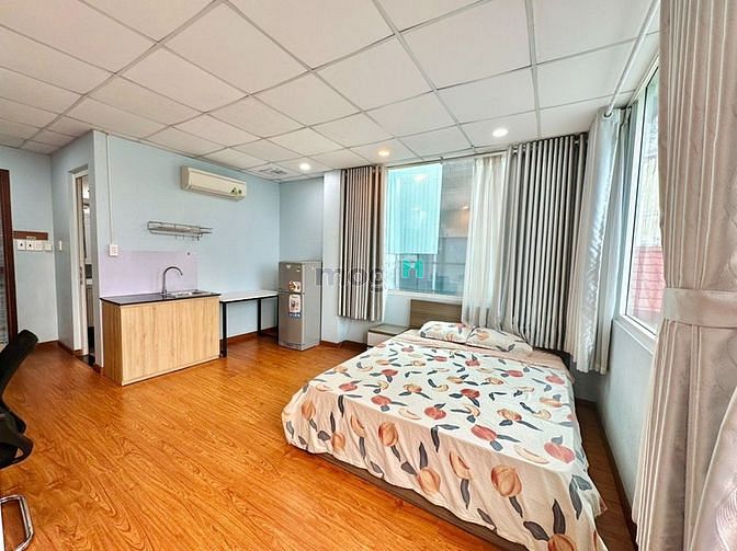 Hình ảnh Mb6623 nạp rút nhanh chóng studio full nội thất , cửa sổ lớn , gần chợ bến thành .