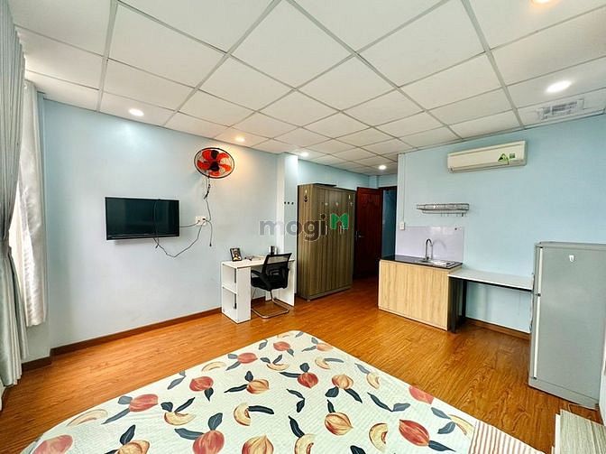 Hình ảnh Mb6623 nạp rút nhanh chóng studio full nội thất , cửa sổ lớn , gần chợ bến thành .
