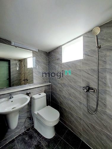 Hình ảnh KHAI TRƯƠNG Duplex Q3, thang máy, đón nắng