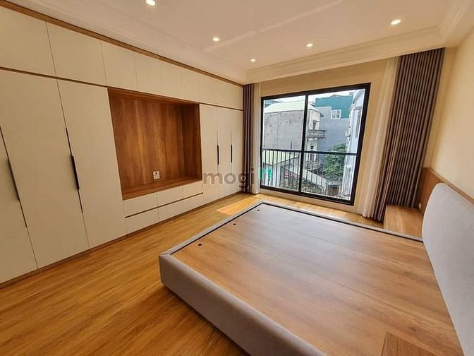 Hình ảnh Nhà Bồ Đề 3.59 còn bớt, 4 tầng, 31 m2