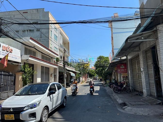 Hình ảnh Lô đất mặt tiền 185 ngang 5m siêu đẹp giá chỉ 8 tỷ