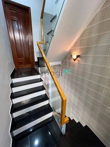 Hình ảnh Bán nhà Âu Cơ Tân Bình giá chỉ 1ty950-44m2-SHR