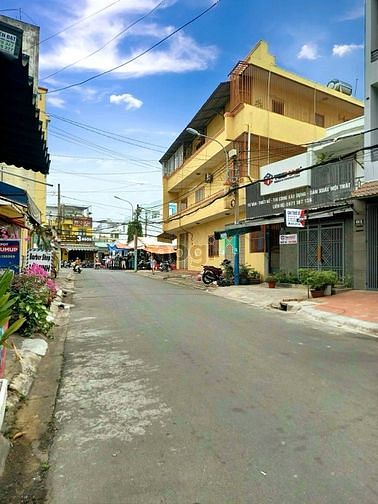 Hình ảnh Mặt tiền kinh doanh ngay chợ Phước Bình giá 6.9 tỷ