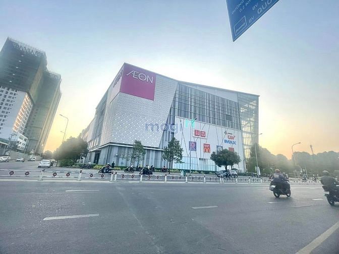 Hình ảnh Góc 2 mặt tiền Tên Lửa 547m2- 3 tấm có 40 phòng kd
