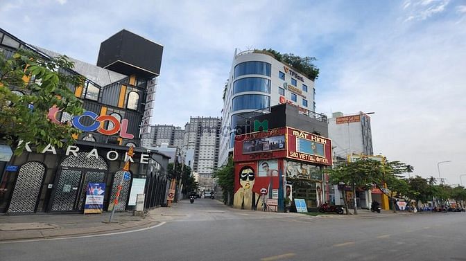 Hình ảnh Bán khuôn đất siêu vị trí đường Trần Não ngang 7m giá 25 tỷ