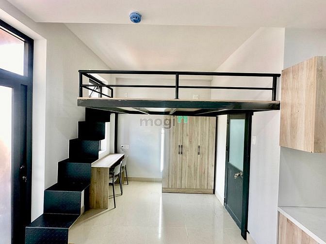 Hình ảnh Duplex ban công full nội thất gần sân bay Tân Sơn Nhất - ĐH HUFLIT