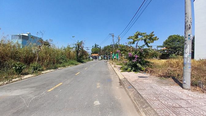 Hình ảnh Bán đất ngang 6  đường trường lưu . Ngay chợ.P long trường .TP thủ đức