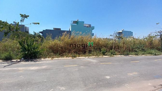 Hình ảnh Bán đất ngang 6  đường trường lưu . Ngay chợ.P long trường .TP thủ đức