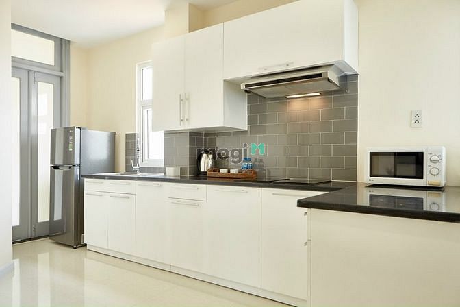 Hình ảnh CHDV full nội thất 1pn ban công máy giặt riêng chỉ tính tiền điện