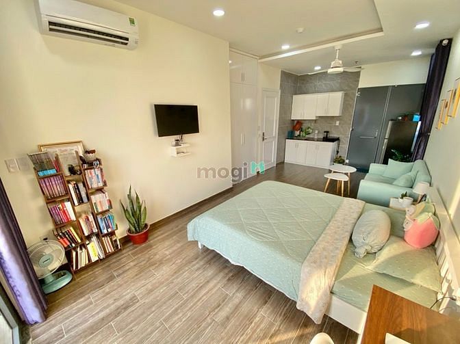 Hình ảnh 🎖Ban Công Cửa Sổ-Thang Máy-Có Chỗ Đậu Oto-Tiện Đi Làm Sala