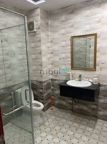 Hình ảnh Cho thuê nhà có nội thất khu Tên Lửa