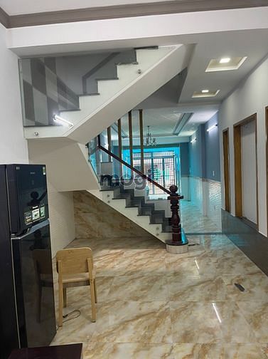 Hình ảnh Cho thuê nhà có nội thất khu Tên Lửa