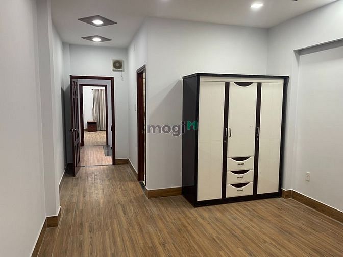 Hình ảnh Cho thuê nhà có nội thất khu Tên Lửa