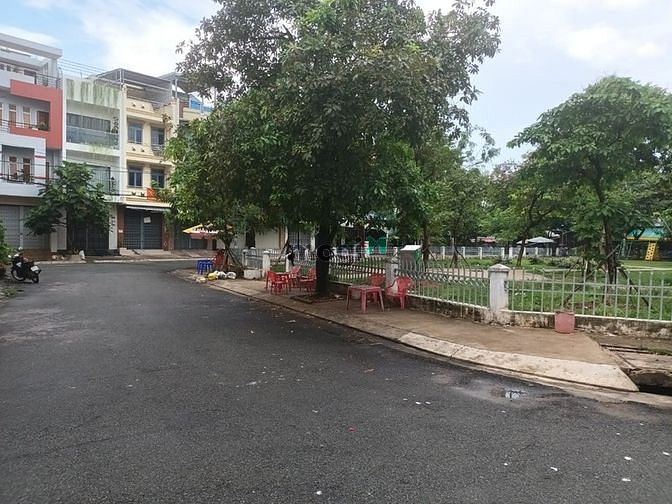 Hình ảnh Bán đất khu biệt thự hẻm 110 Bà Hom, Phường 13, Quận 6 - 308m2