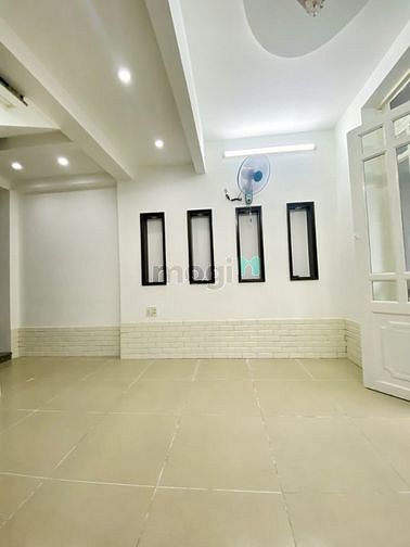Hình ảnh Âu Cơ - Tân Bình - HXh - 61m2 - Giá 5Tỷ7
