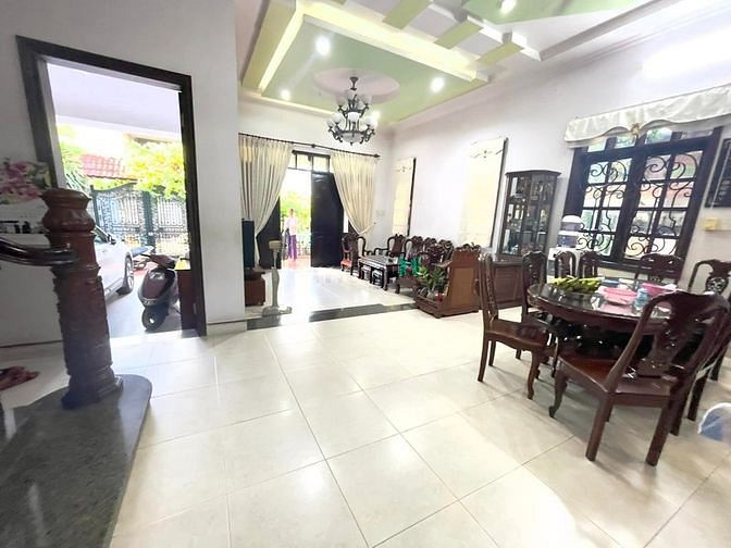 Hình ảnh Bán biệt thự Đường Số 45, Bình Thuận, Quận 7 - 350m2