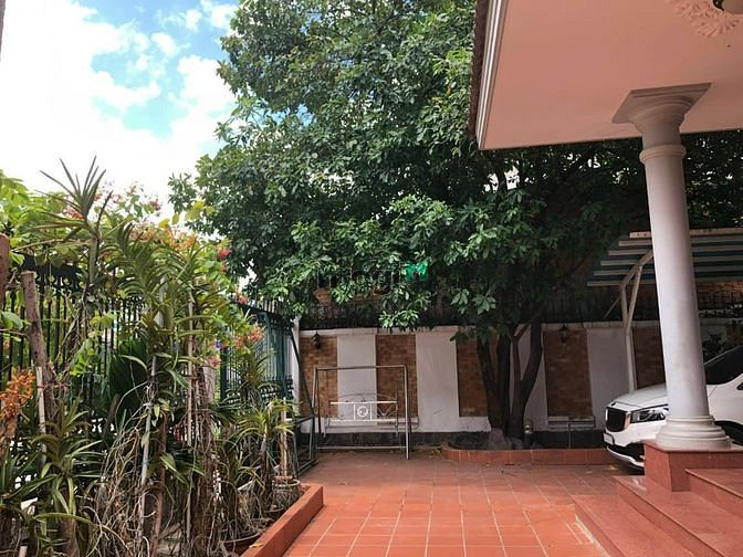 Hình ảnh Bán biệt thự Đường Số 45, Bình Thuận, Quận 7 - 350m2