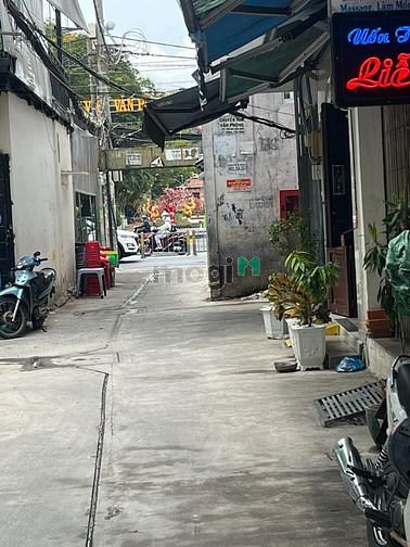 Hình ảnh Cần bán nhà CMT8 dài 8m chỉ 4 tỷ 5