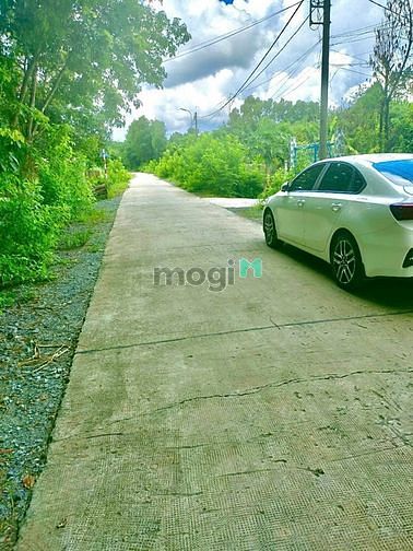 Hình ảnh Bán 1000m2 đất khu dân cư hiện hữu. Đường bê tông. Giá 2,2 tỷ