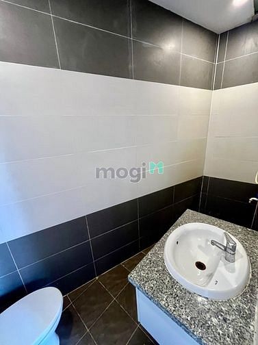Hình ảnh 🌠CHDV ban công thoáng mát đường Bạch Đằng gần sân bay Tân Sơn Nhất