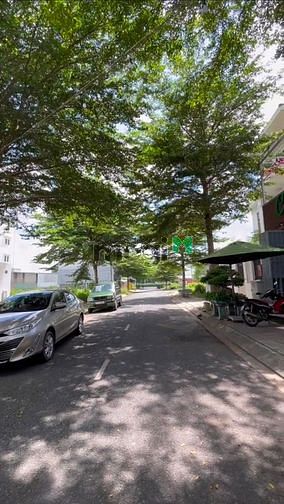 Hình ảnh Lô Đất Cực Đẹp Cần Bán Gấp 100m2 SHR , KDC Phong Phú Bình Chánh 1ty499
