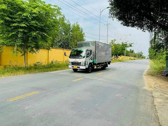 Hình ảnh Bán 280m2 đất thổ cư. Mặt tiền tỉnh lộ 6. Giá 2,6 tỷ