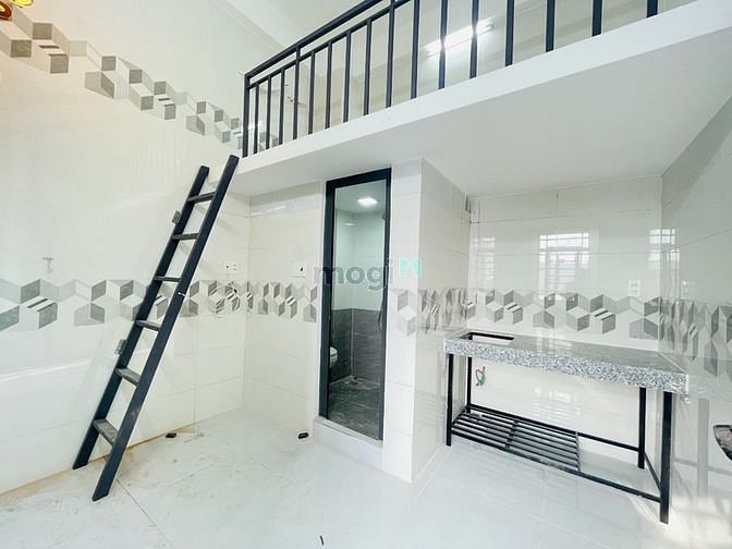 Hình ảnh Phòng trọ mới 100% - có gác - máy lạnh